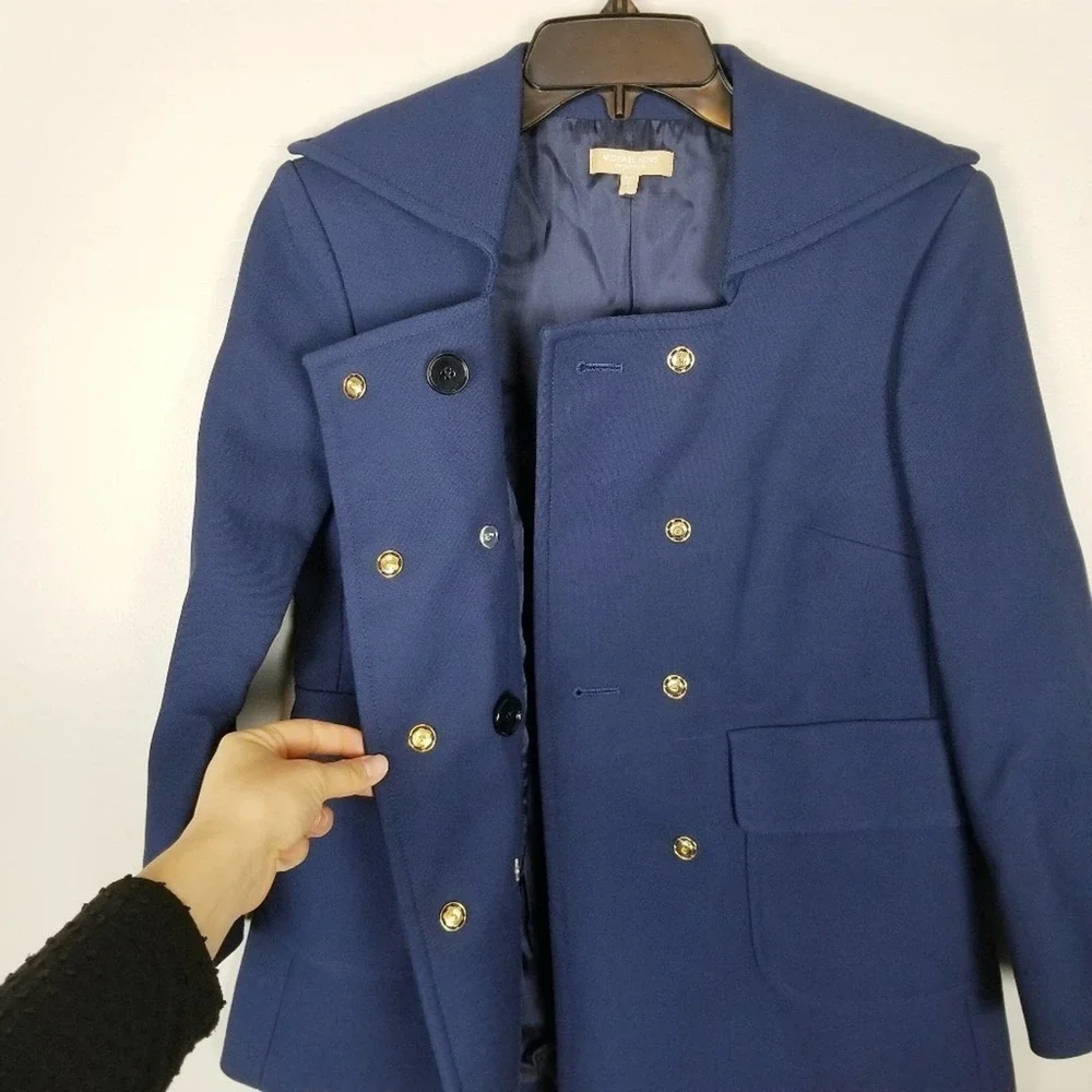 Michael Kors Collection, Italy, navy blue double breasted blazer jacket, size 4 - Picture 6 of 8